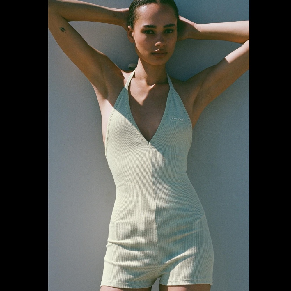 PANTONE™ RIB HALTER JUMPSUIT